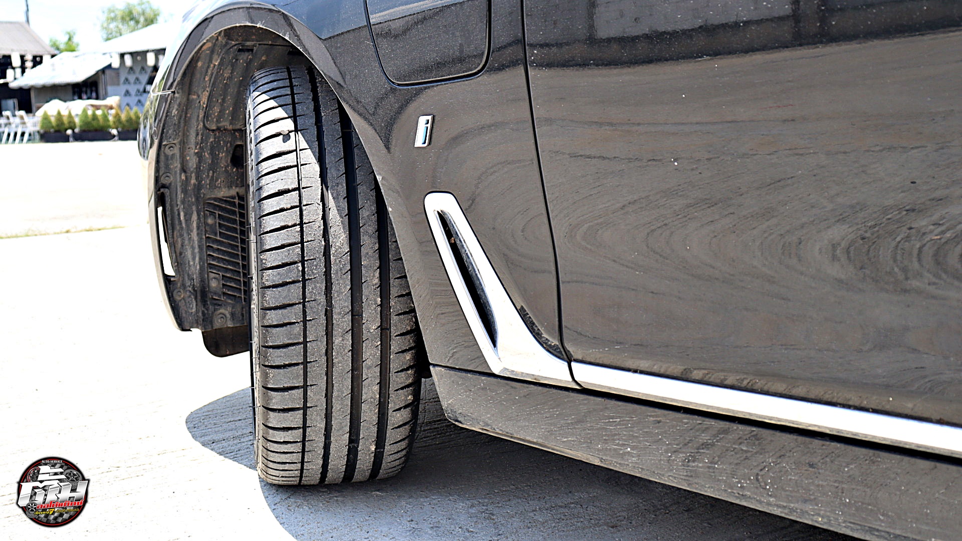 BMW Series7 740Le เปลี่ยนยาง MICHELIN Pilot Sport 4 ZP F 245/40R20 99Y R 275/35R20 102Y