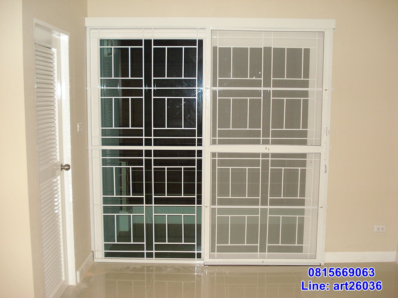 เหล็กดัดพร้อมมุ้งลวด