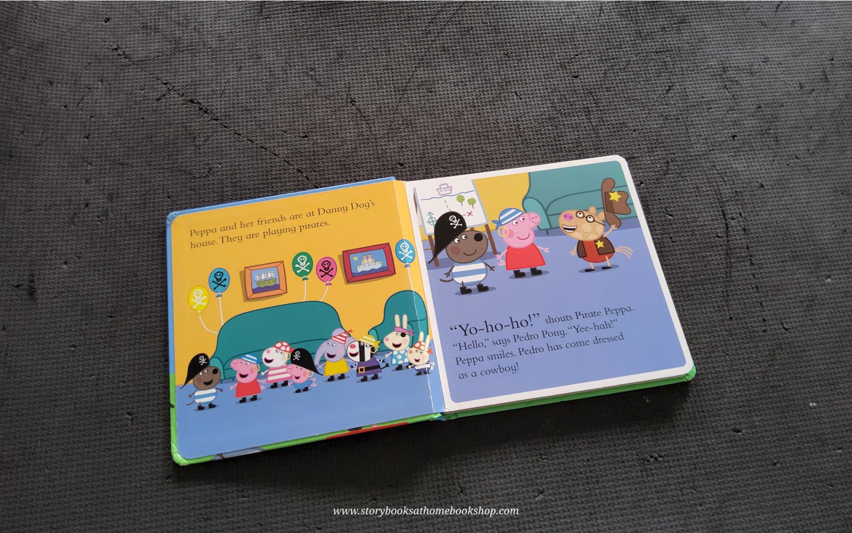 BOARD BOOK** 🍅🍅PEPPA PIG THE PIRATE