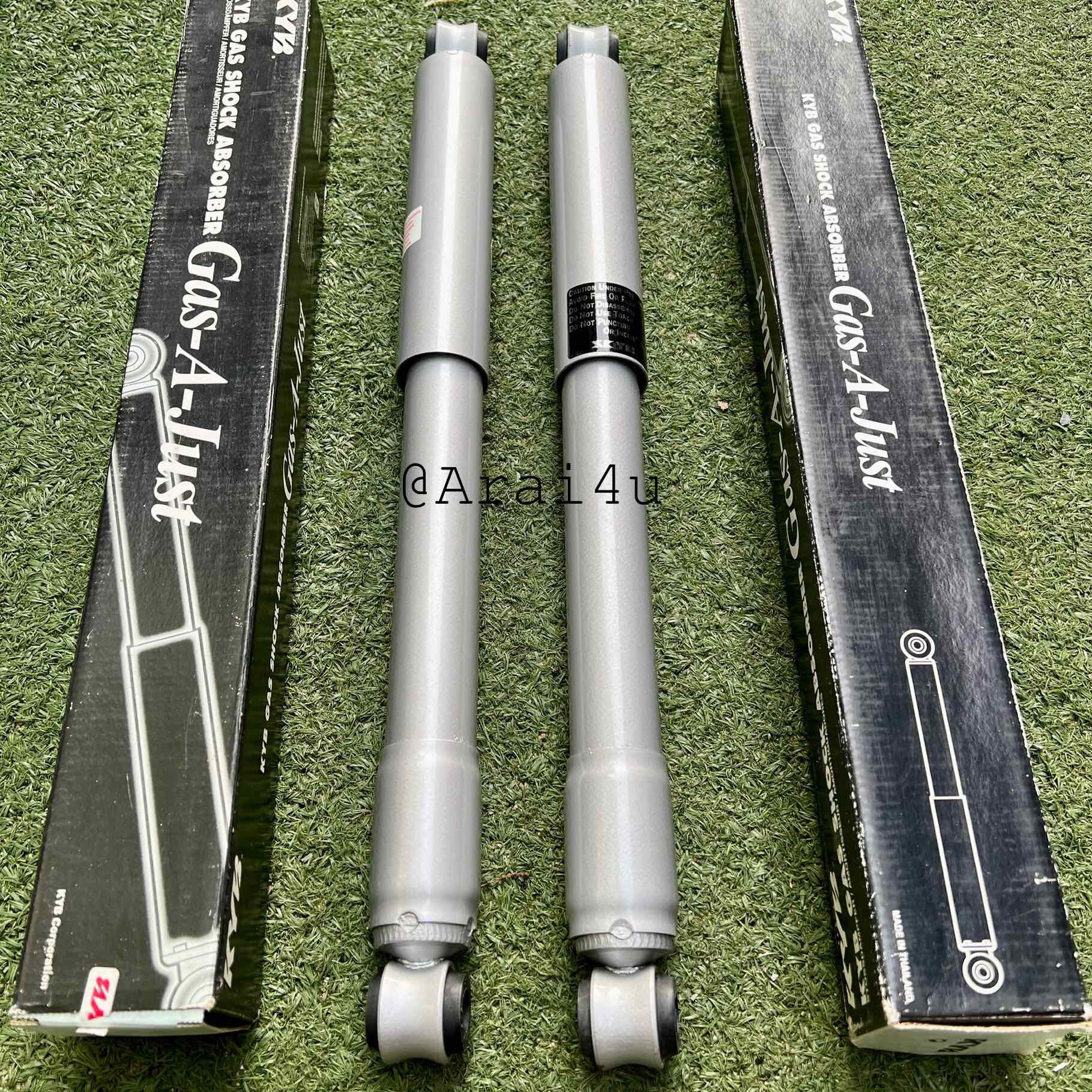 KYB GAS โช้คอัพหลัง MITSUBISHI CYCLONE (553368) SKG4012 ราคาคู่ละ