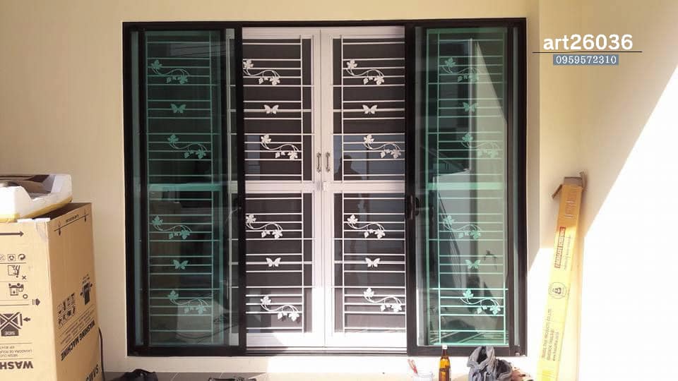 เหล็กดัดสีอบ #28