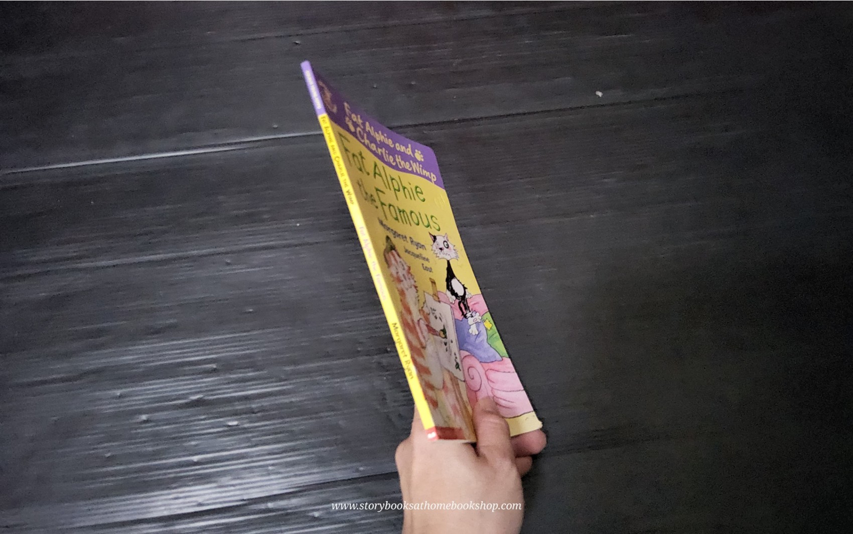 หนังสือนิทานปกอ่อน** 🍓🍓FAT ALPHIE THE FAMOUS