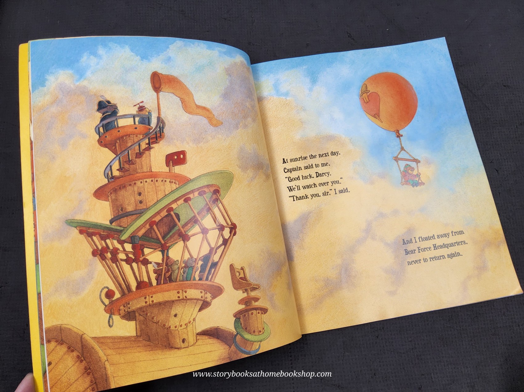 หนังสือนิทานปกอ่อน** 🍅ONE TRUE BEAR BY TED DEWAN