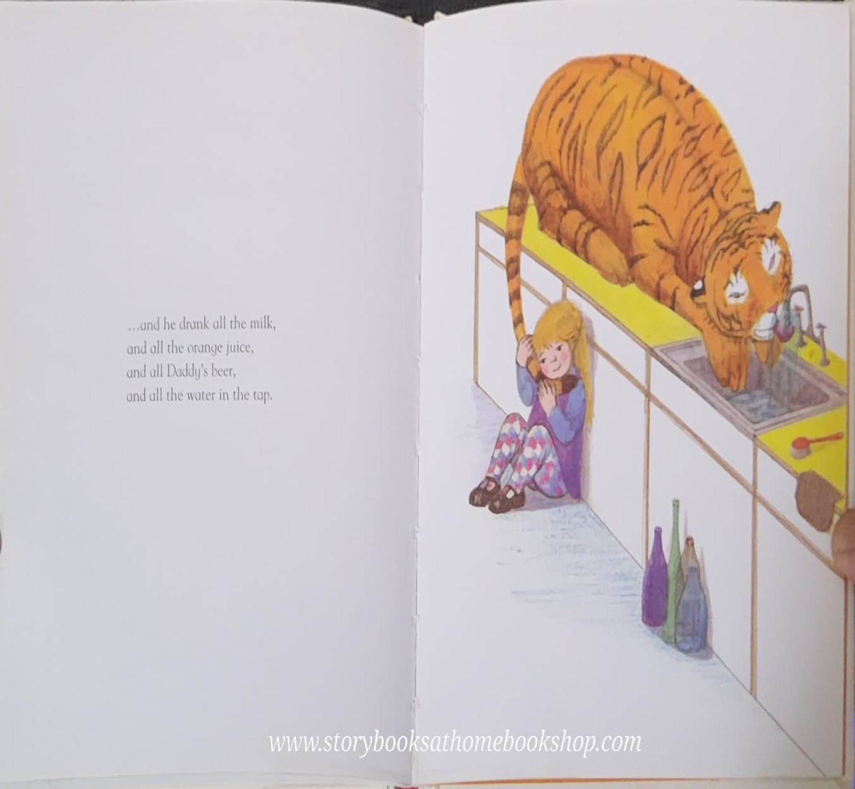 หนังสือนิทานปกแข็ง** 🍅🍓THE TIGER WHO CAME TO TEA BY JUDITH KERR