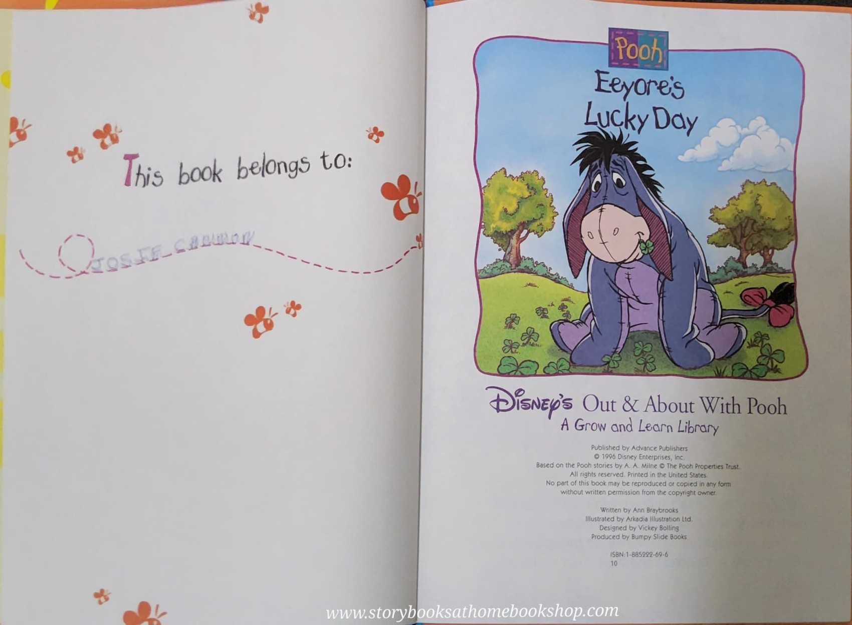 หนังสือนิทานปกแข็ง** 🍅🍓DISNEY OUT&ABOUT WITH POOH: EEYORE LUCKY DAY V.15
