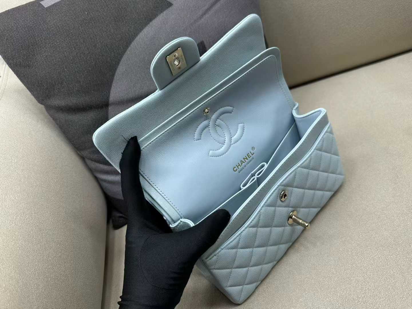 [Pre-order] กระเป๋า Chanel Classic 9” mini flap bag BABY BLUE ITALY IMPORTED LEATHER งานเทียบแท้เกรด VIP คุณภาพที่ดีที่สุด