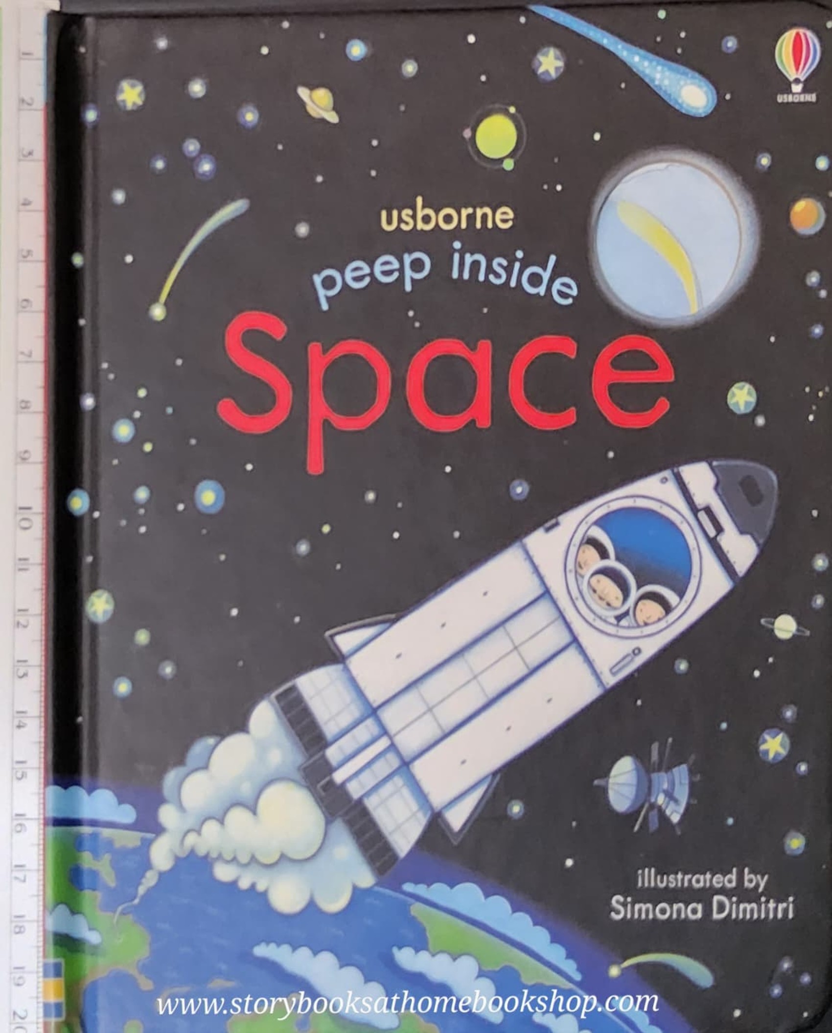 PEEP AND FLAP BOARD BOOK ** 🍅🍅USBORNE PEEP INSIDE SPACE