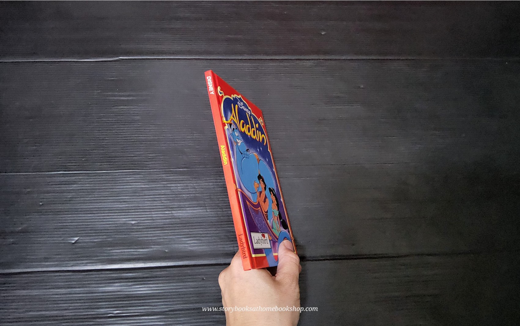 หนังสือนิทานปกแข็ง** 🍅🍓DISNEY ALADDIN