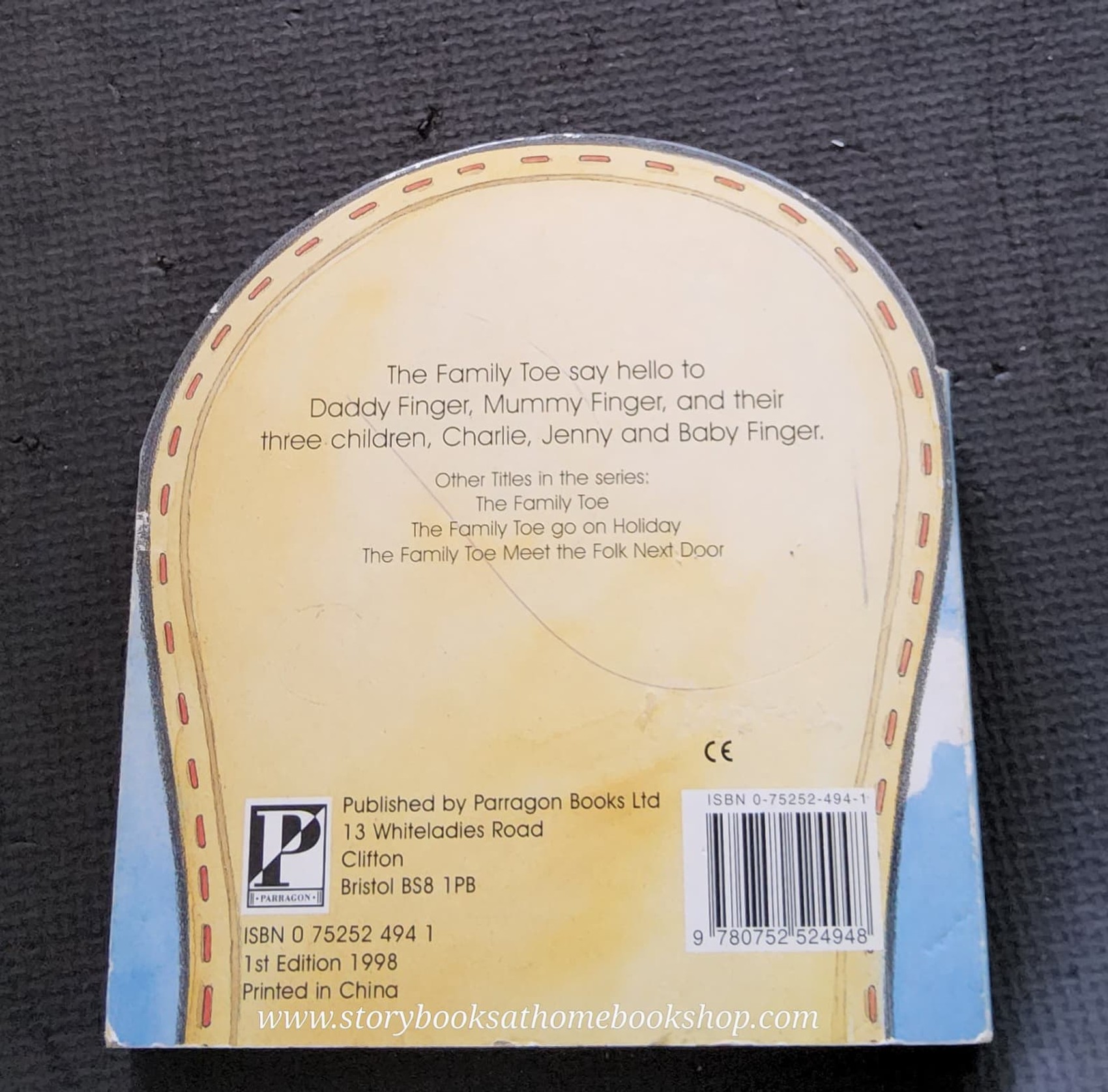 THE FAMILY TOE MEET THE FINGER FAMILY