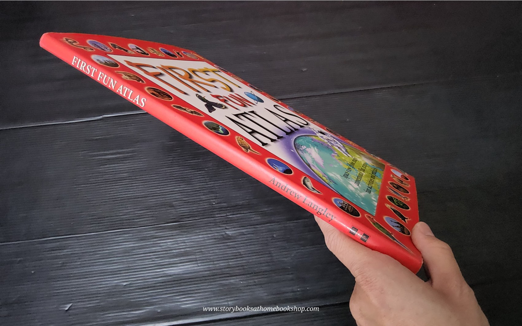 KNOWLEDGE BOOK ** 🍅🍓 FIRST FUN ATLAS