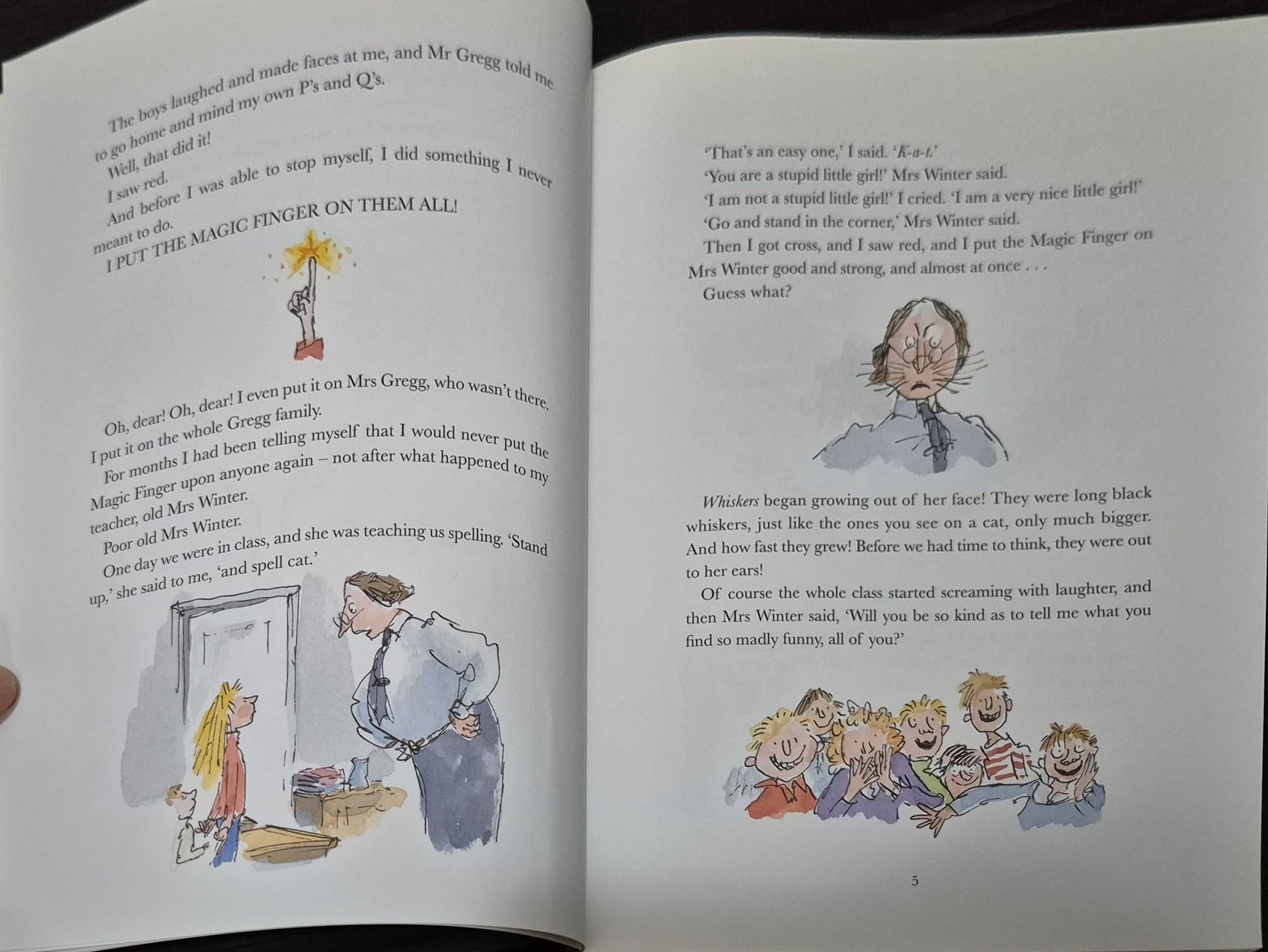 หนังสือนิทานปกอ่อน** 🍅🍅THE WORLD'S NO.A STORYTELLER: ROALD DAHL THE MAGIC FINGER