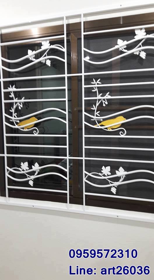 เหล็กดัดพร้อมมุ้งลวด