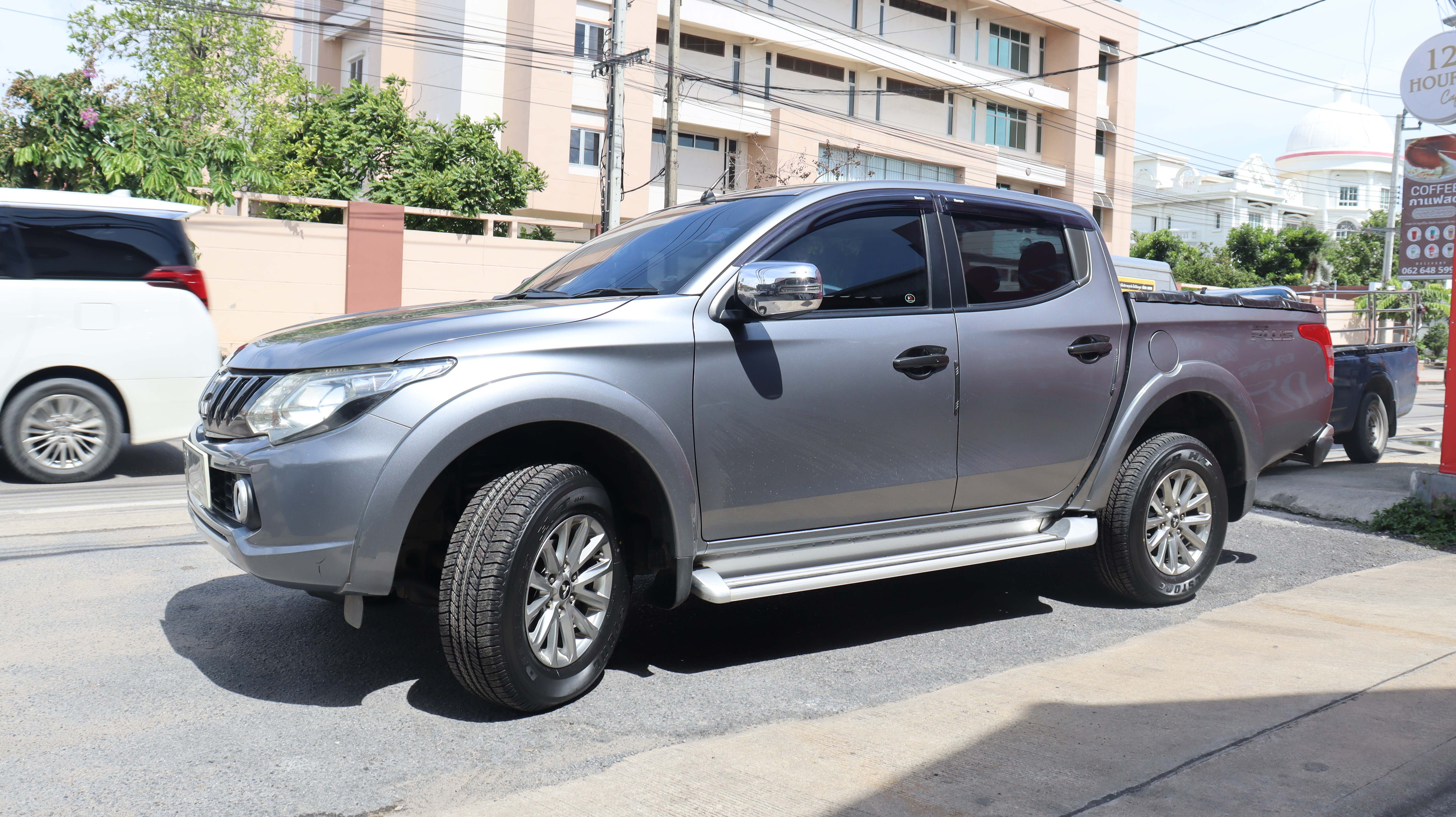 MITSUBISHI TRITON PLUS เปลี่ยนยาง BRIDGESTONE DUELER HT684ii 265/65R17 112S