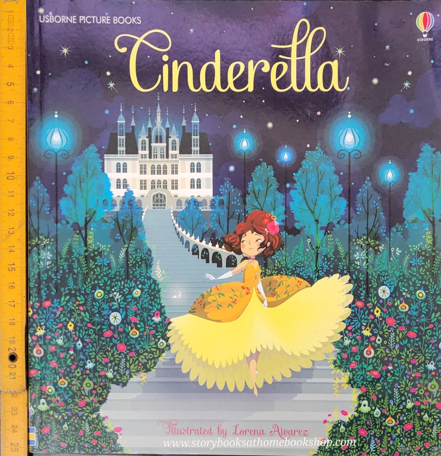 หนังสือนิทานปกอ่อน** 🍅🍓CINDERELLA