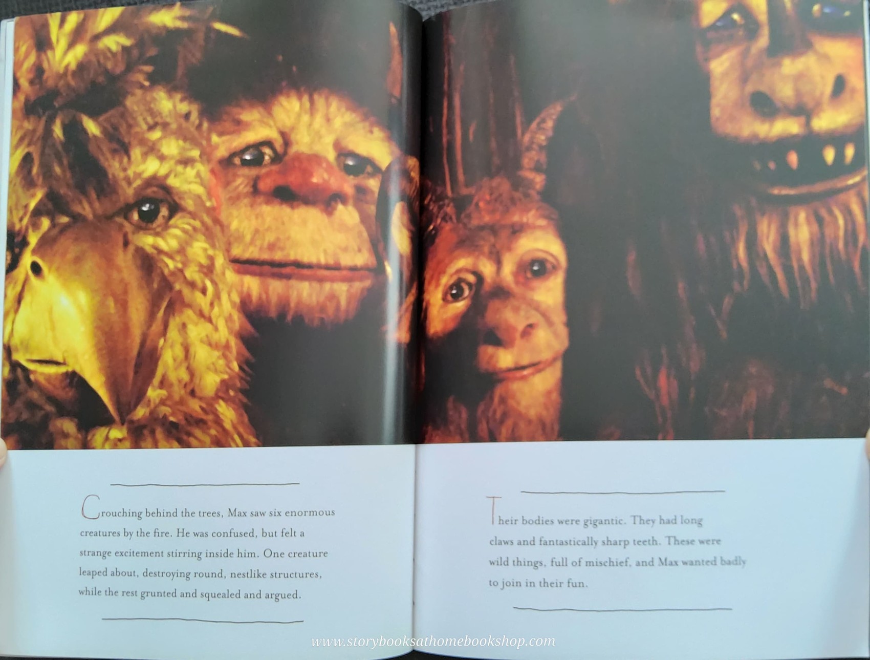 หนังสือแนะนำ** **หนังสือนิทานปกอ่อน** 🍅🍓 WHERE THE WILD THINGS ARE (THE MOVIE STORYBOOK)