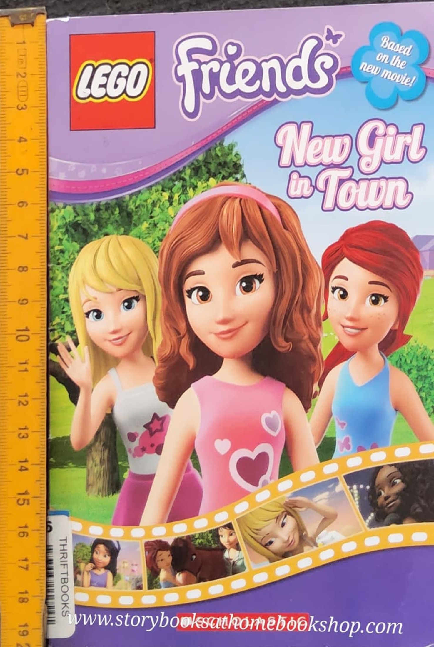 หนังสือนิทานปกอ่อน** 🍅🍓LEGO FRENDS NEW GIRL IN TOWN