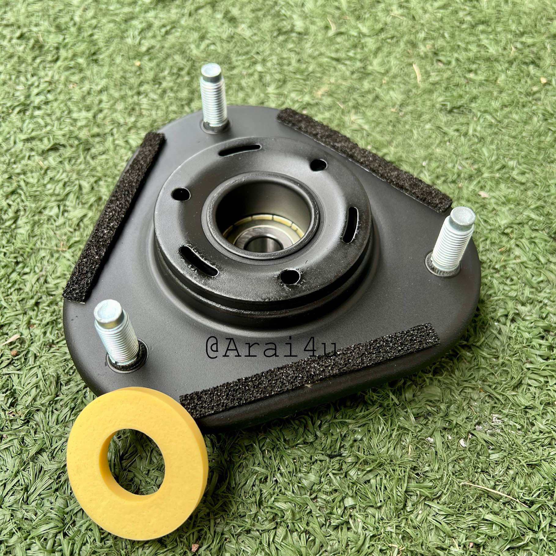 RBI เบ้าโช้คหน้า TOYOTA ALTIS ZRE171 2018🔺(T13ZE171F)