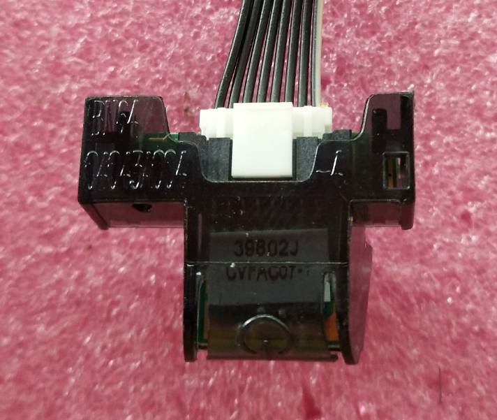 ตัวรับรีโมท /คีย์ทัช /คีย์คอนโทรล SAMSUNG (ซัมซุง)ของแท้ถอดจากเครื่อง รุ่นUA32N4300 UA32T4300 UA43T6000 พาร์ท BN96-39802J ใช้ได้หลายรุ่นที่พาร์ทตรงกัน