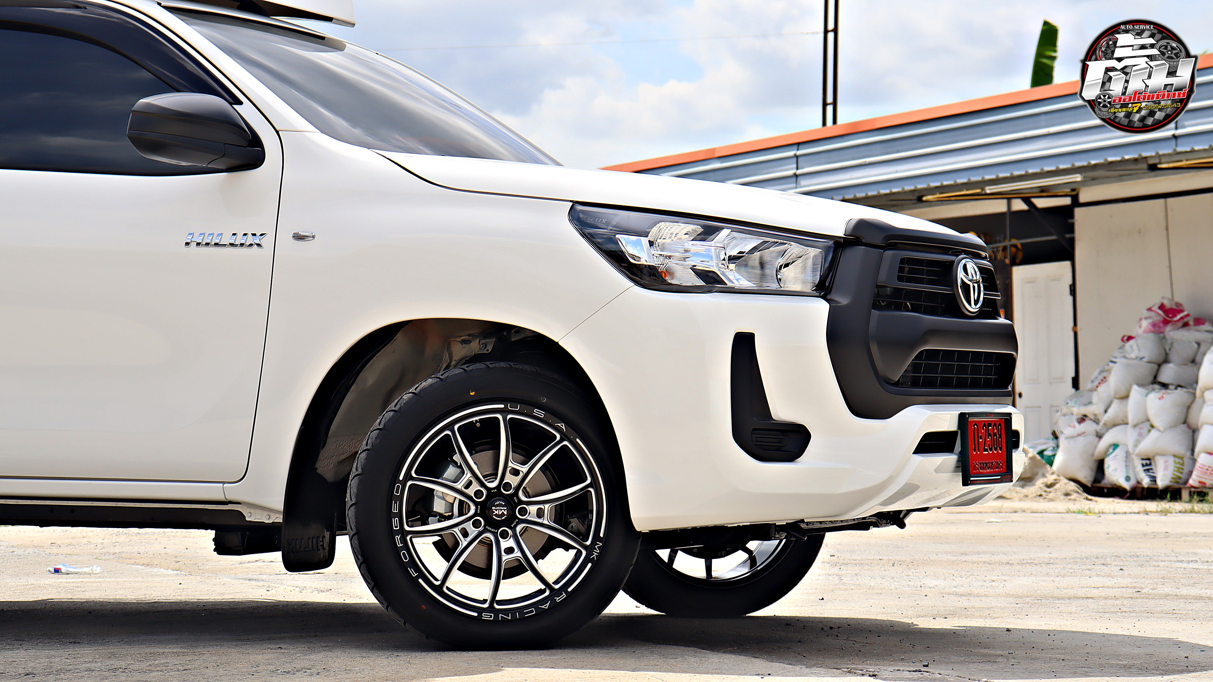 TOYOTA Z-Edition ป้ายแดง เปลี่ยนล้อยาง MK Sport M3 ขอบ18นิ้ว ยาง KINTO V-36 245/45R18 100W