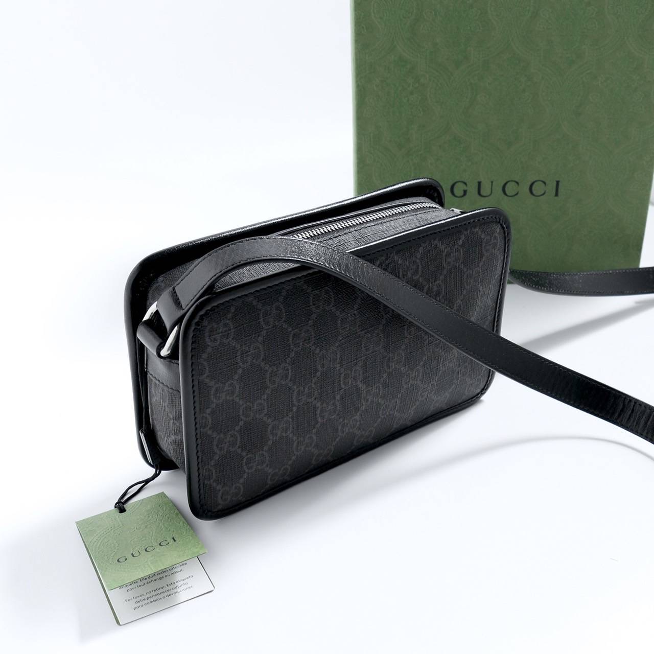 New Gucci GG shoulder bag กว้าง 22.5ซม. x สูง 14ซม. x ลึก 7ซม.