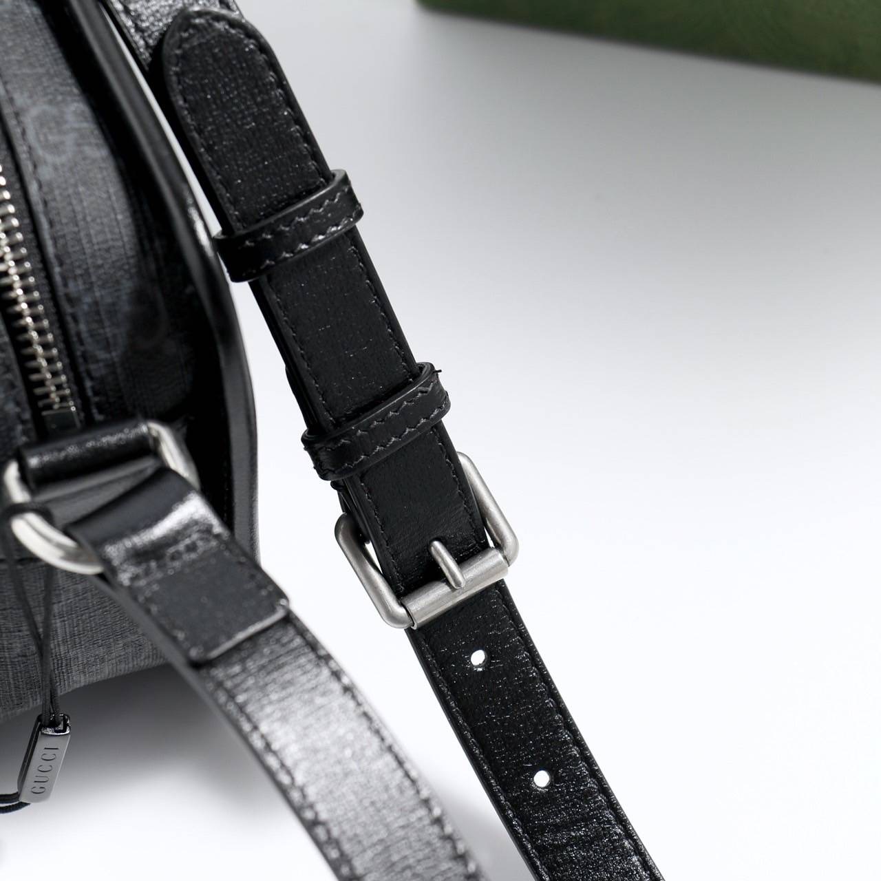 New Gucci GG shoulder bag กว้าง 22.5ซม. x สูง 14ซม. x ลึก 7ซม.