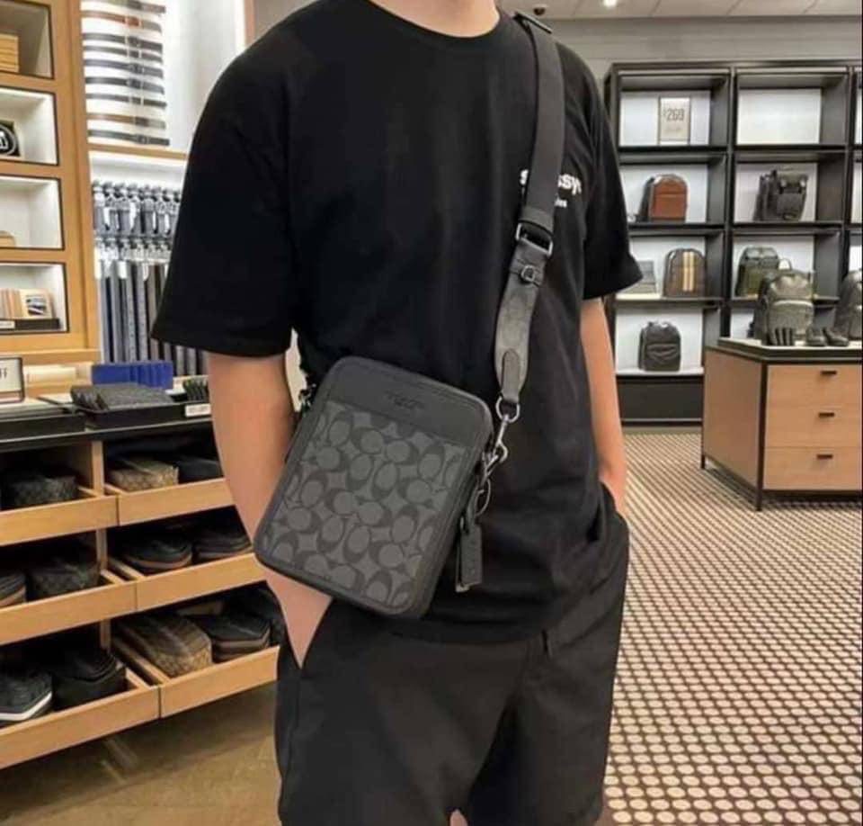 NEW COACH SULLIVAN CROSSBODY IN BLOCKED SIGNATURE CANVAS -