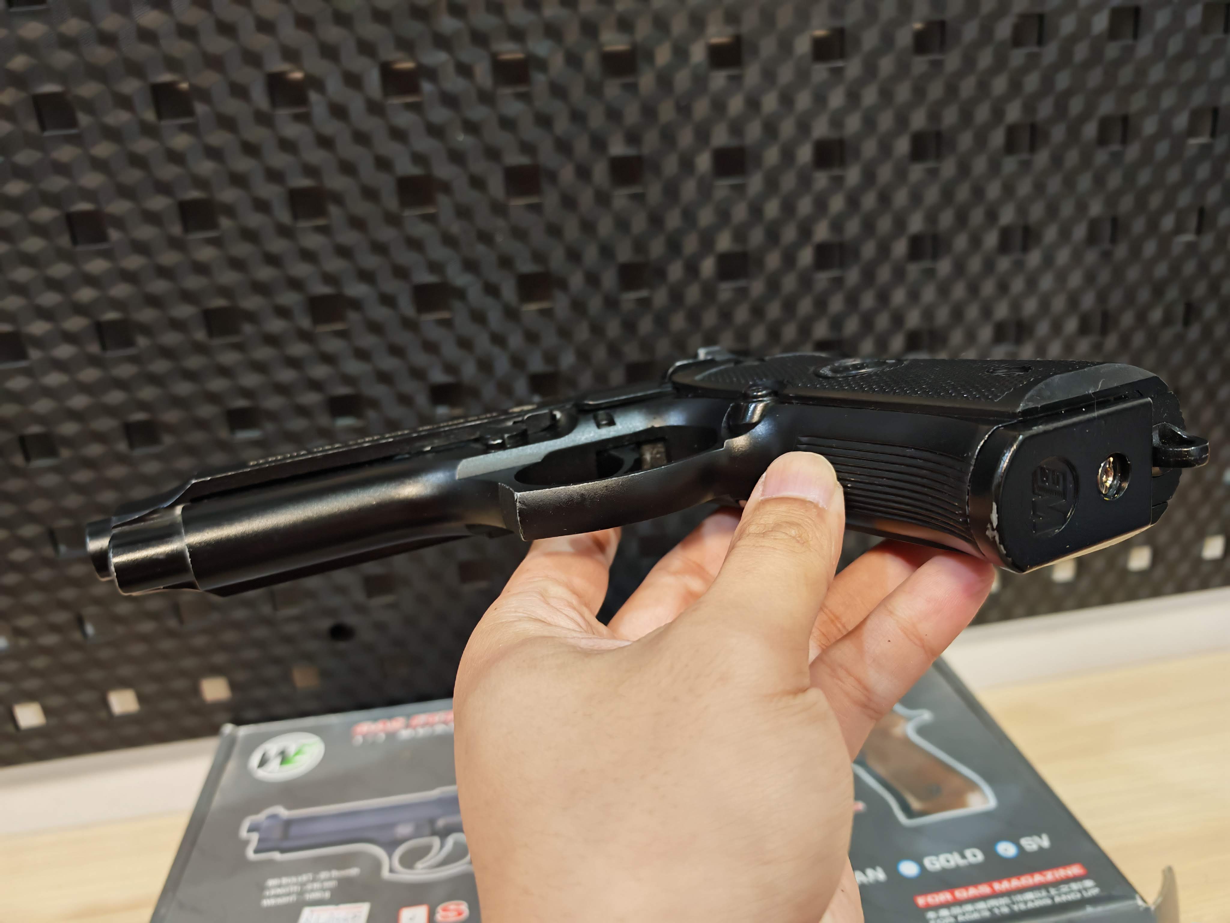 WE Beretta M92 Semi Version GBB ไต้หวัน BB Gun บีบีกัน แบบแก๊ส ปืนอัดลม มือสอง Airsoft Gun