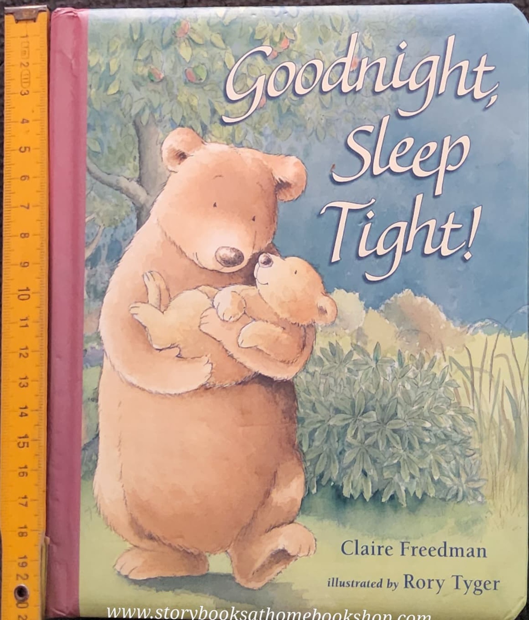 Board Book ** 🍅🍓GOODNIGHT,SLEEP TIGHT!