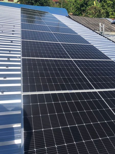 งานติดตั้ง ระบบโซล่าเซลล์ On grid 5kw 1ph 5,500w