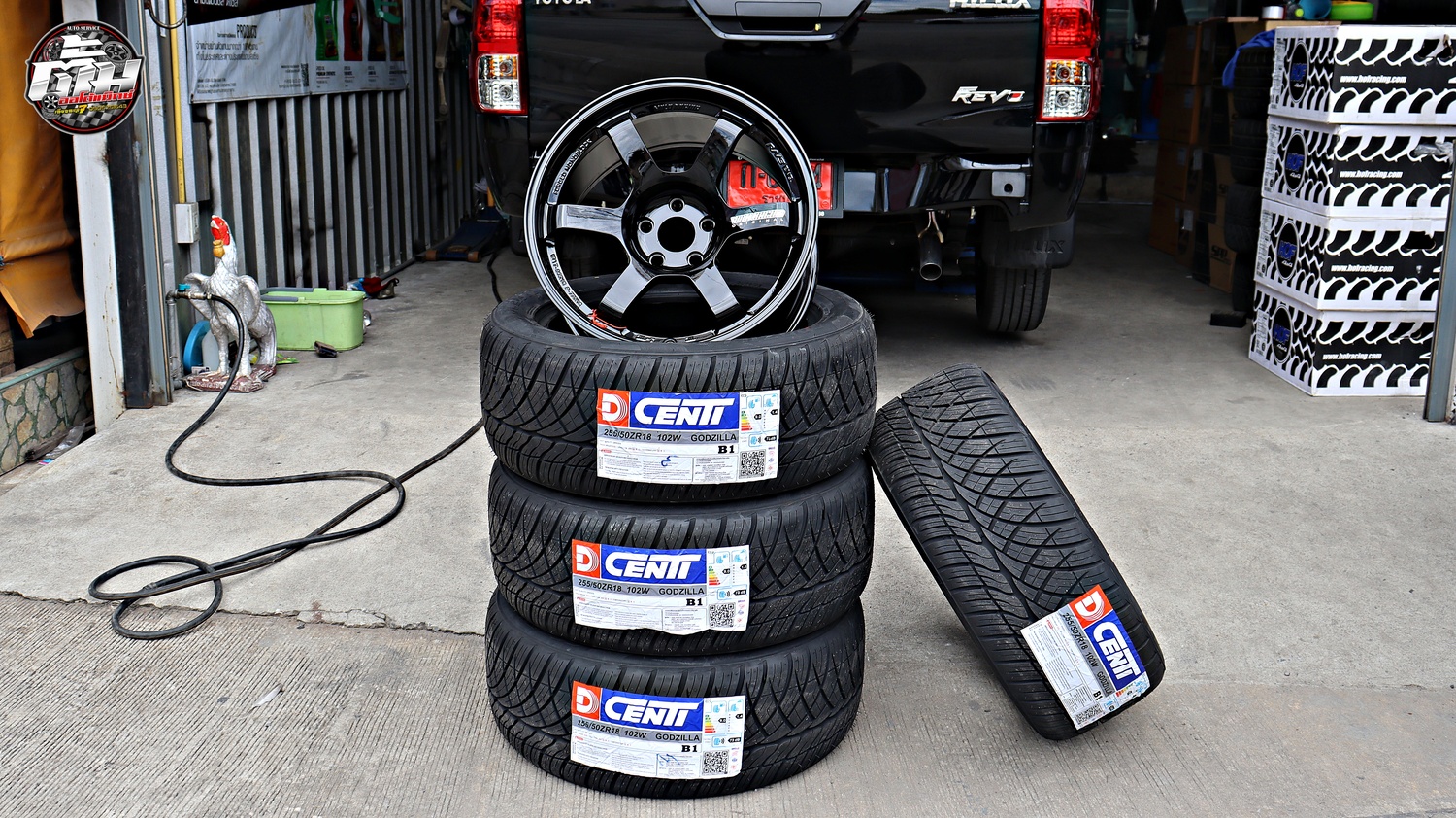 TOYOTA REVO Z-EDITION ป้ายแดง เปลี่ยนล้อยาง TE37 SUV ขอบ18นิ้ว ยาง DCENTI GODZILLA 255/50R18 102W