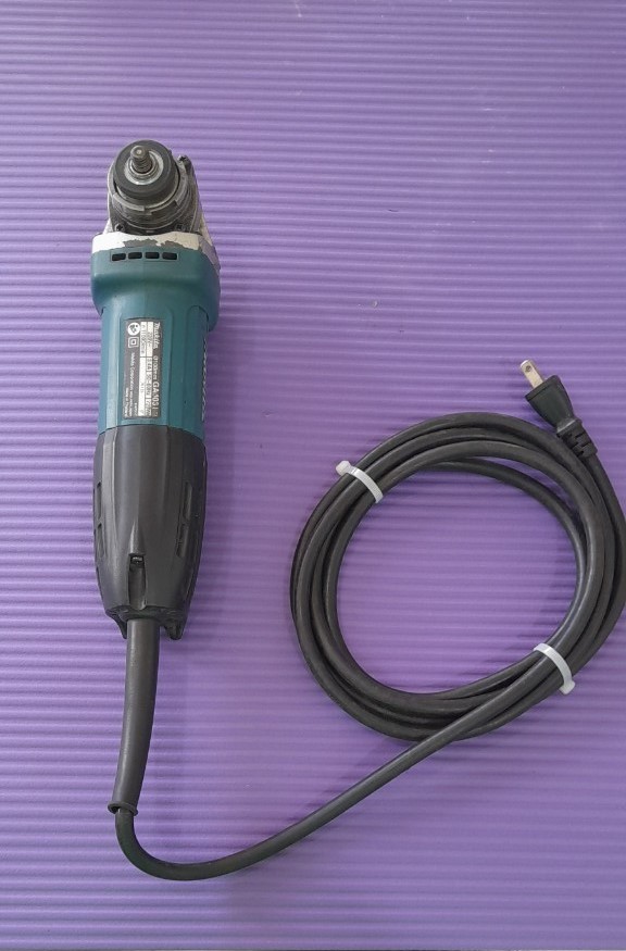 หินเจียร 4 นิ้ว Makita GA 4031