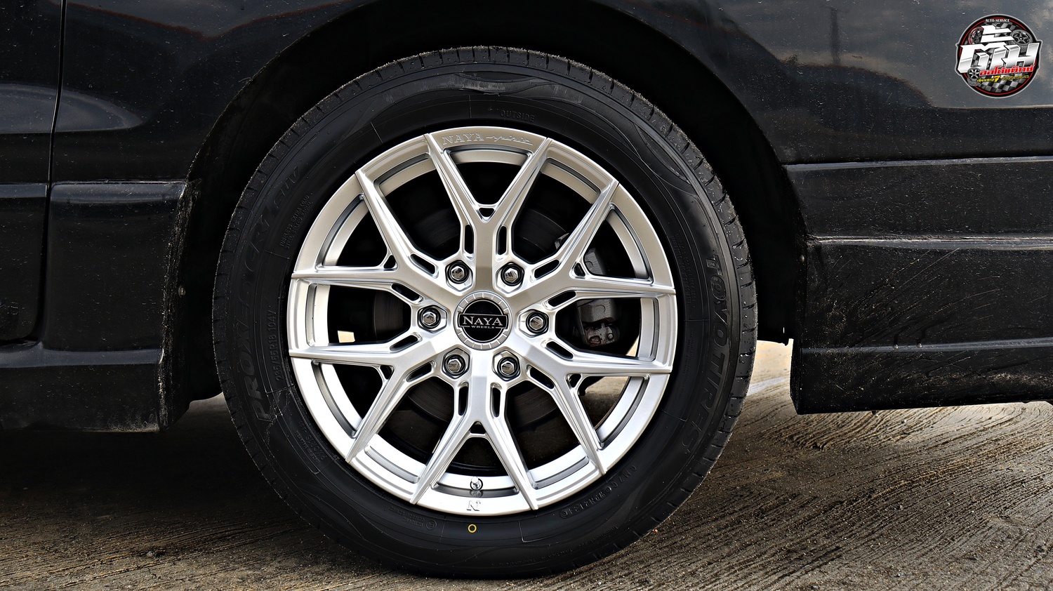 HYUNDAI H-1 เปลี่ยนล้อยาง NAYA ALPHA-6 ขอบ18นิ้ว ยางTOYO PROXES CR1 SUV 235/55R18 104V