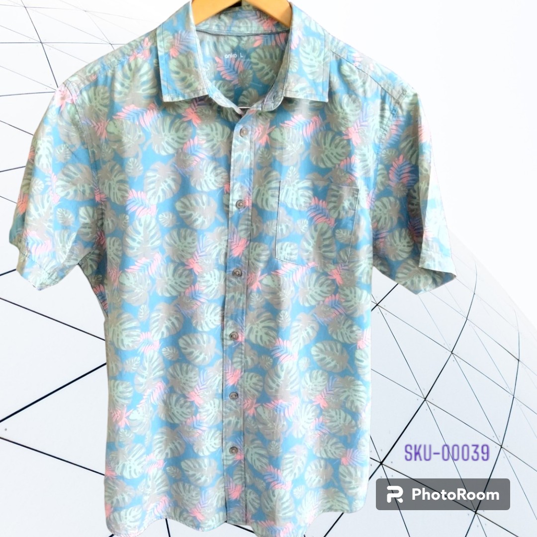 เสื้อฮาวายมือสอง ป้าย anko ลายใบเฟิร์น ผ้า 100% Cotton ไหล่ 18 อก 22 ยาว 28 ราคา 250 บาท ค่าจัดส่งเหมา ๆ 30 บาท (สั่งกี่ตัวก็ได้)