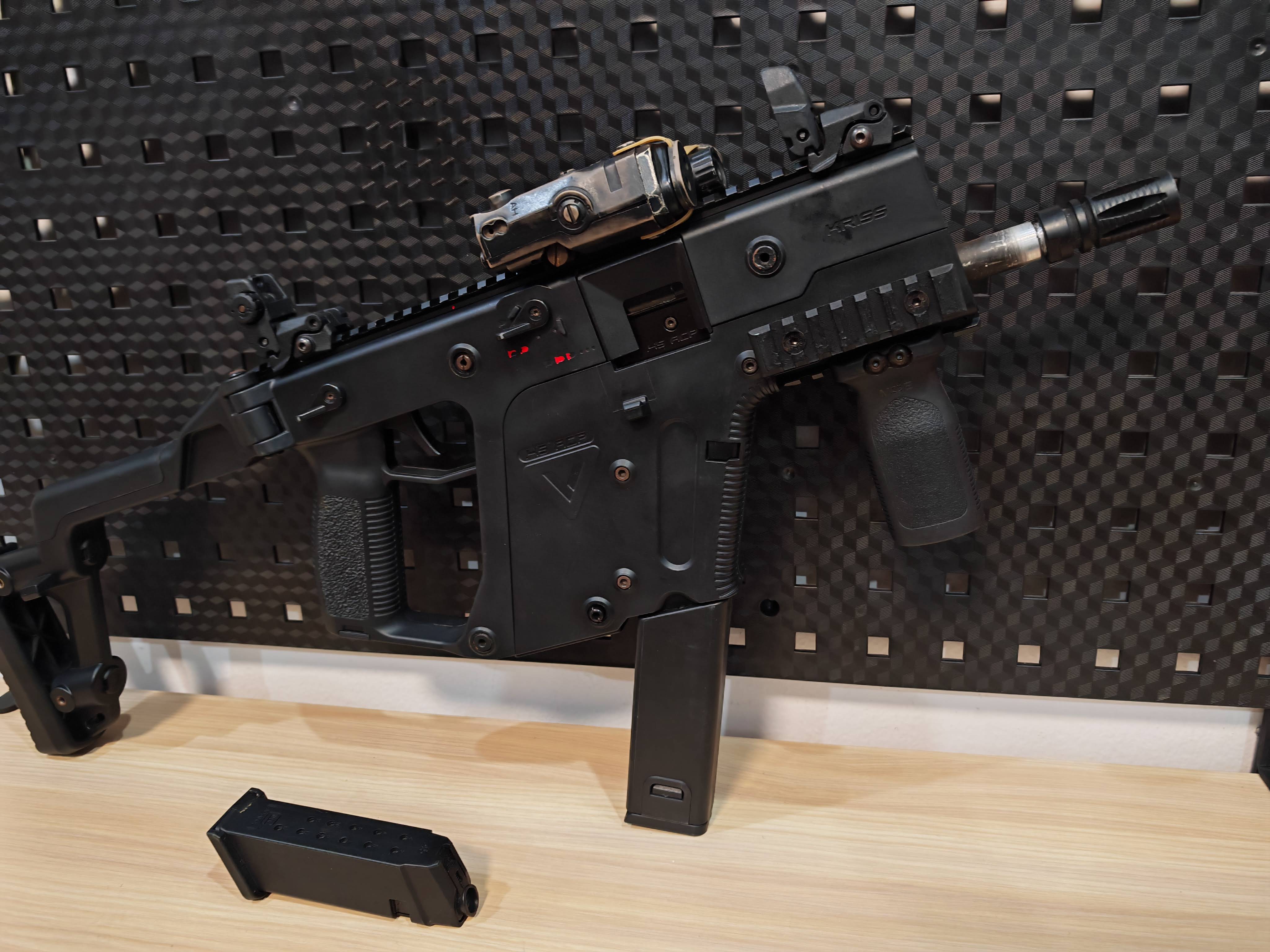 ARES Kriss Super V (Kriss Vector) AEG BB Gun บีบีกัน Airsoft Gun ปืนอัดลม ปืนยาวไฟฟ้า มือสอง