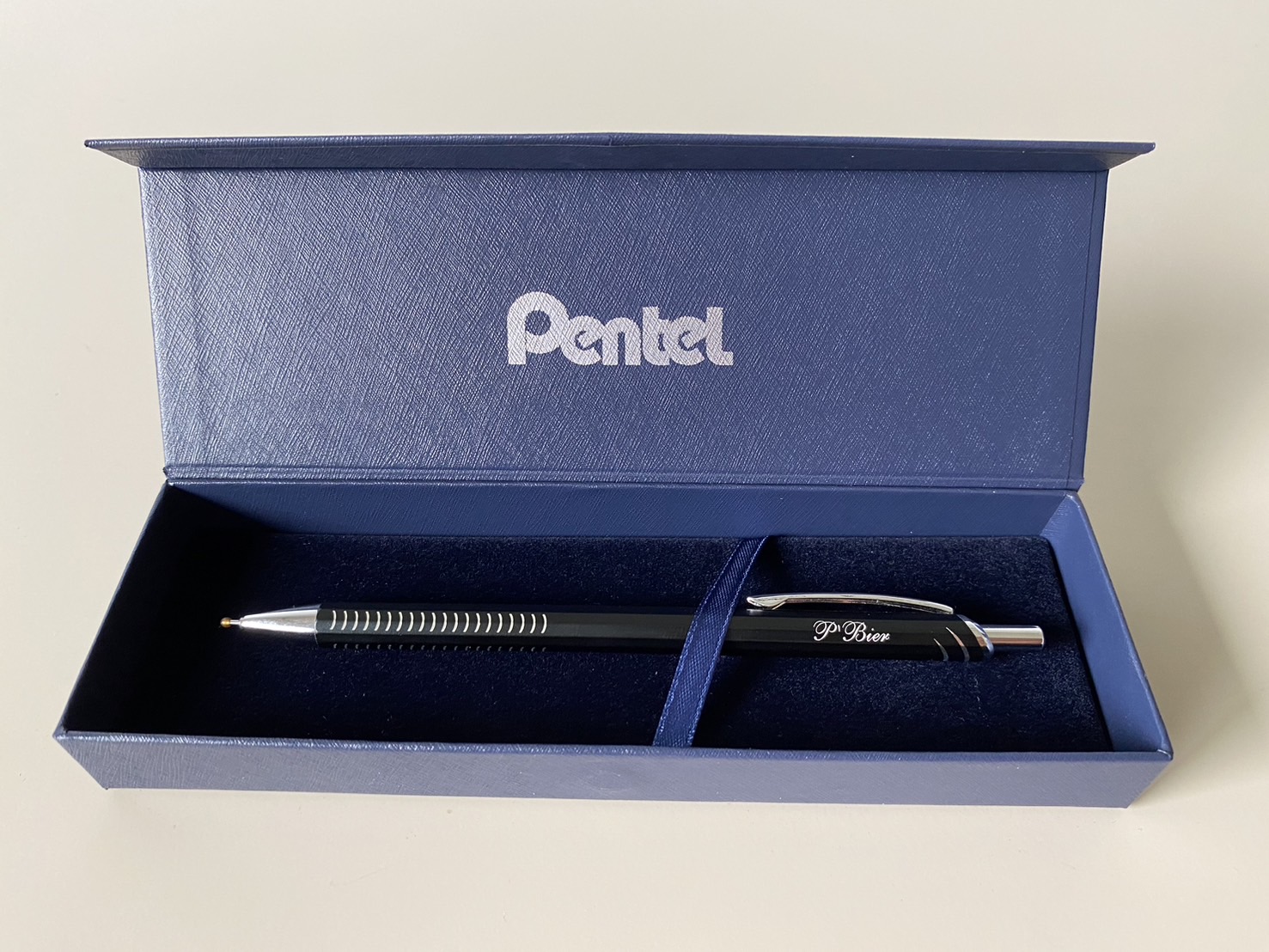 Pentel Energel Slim Metal 0.5 mm