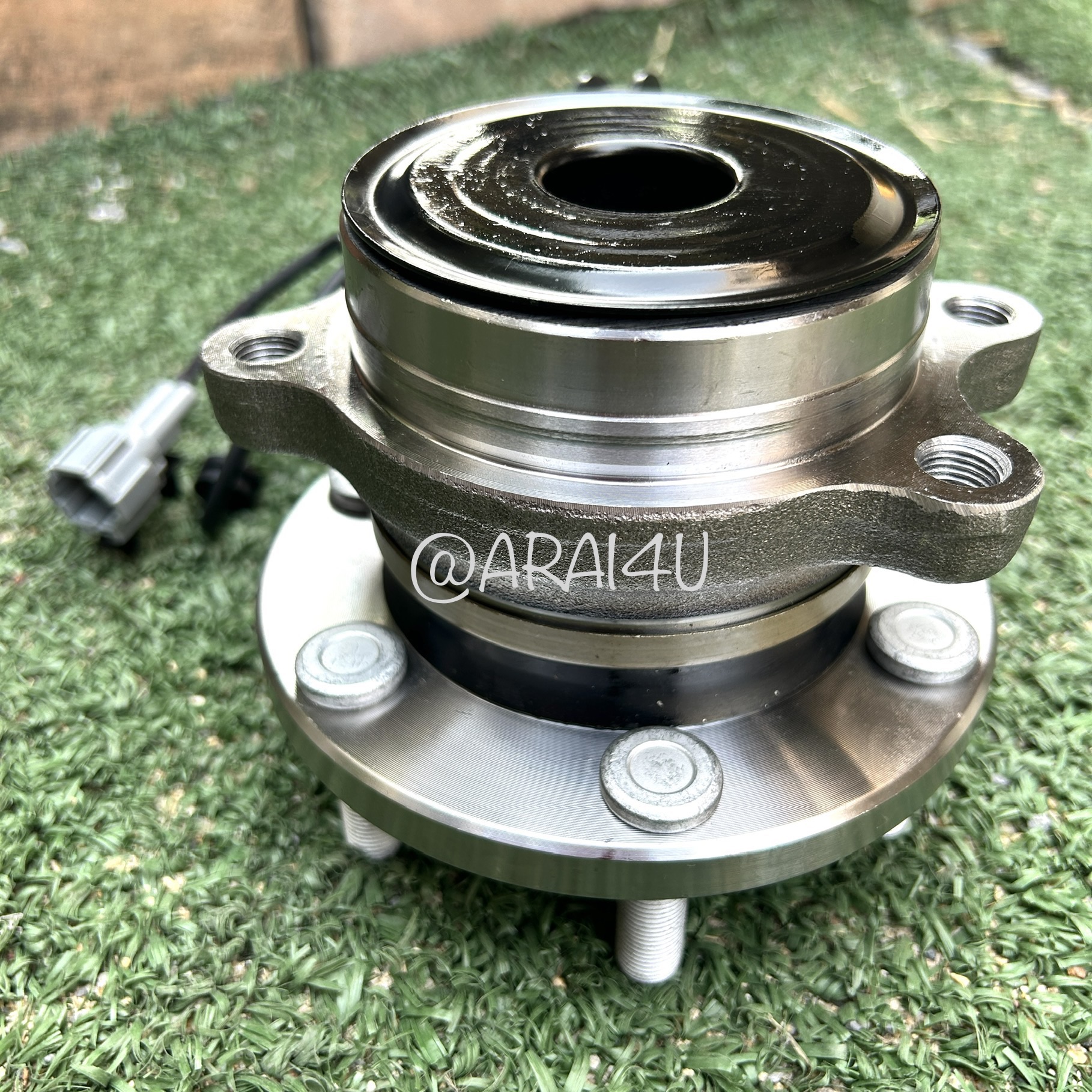ลูกปืนล้อหน้า NISSAN NAVARA D40 2WD ABS