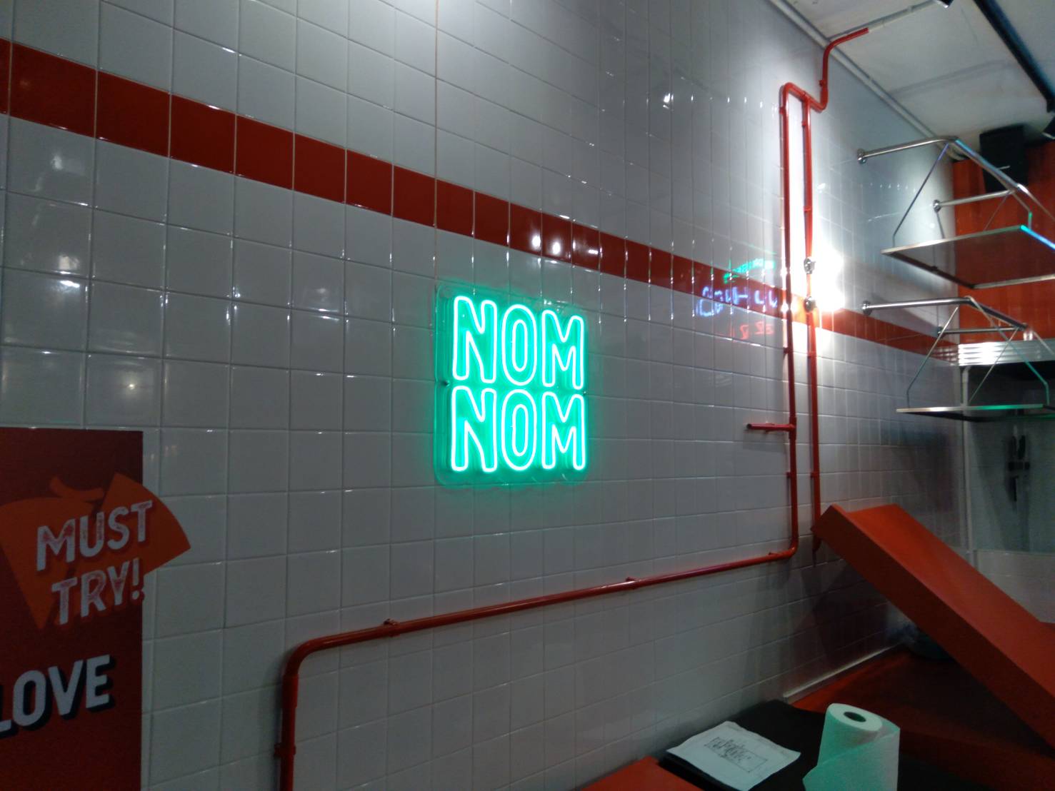 #งานติดตั้งป้ายไฟนีออนดัดLEDอะคริลิคใสรองหลัง #ป้ายอักษรซิงค์ร่องด้านหน้าตรงกลางทำไฟนีออนดัดLED