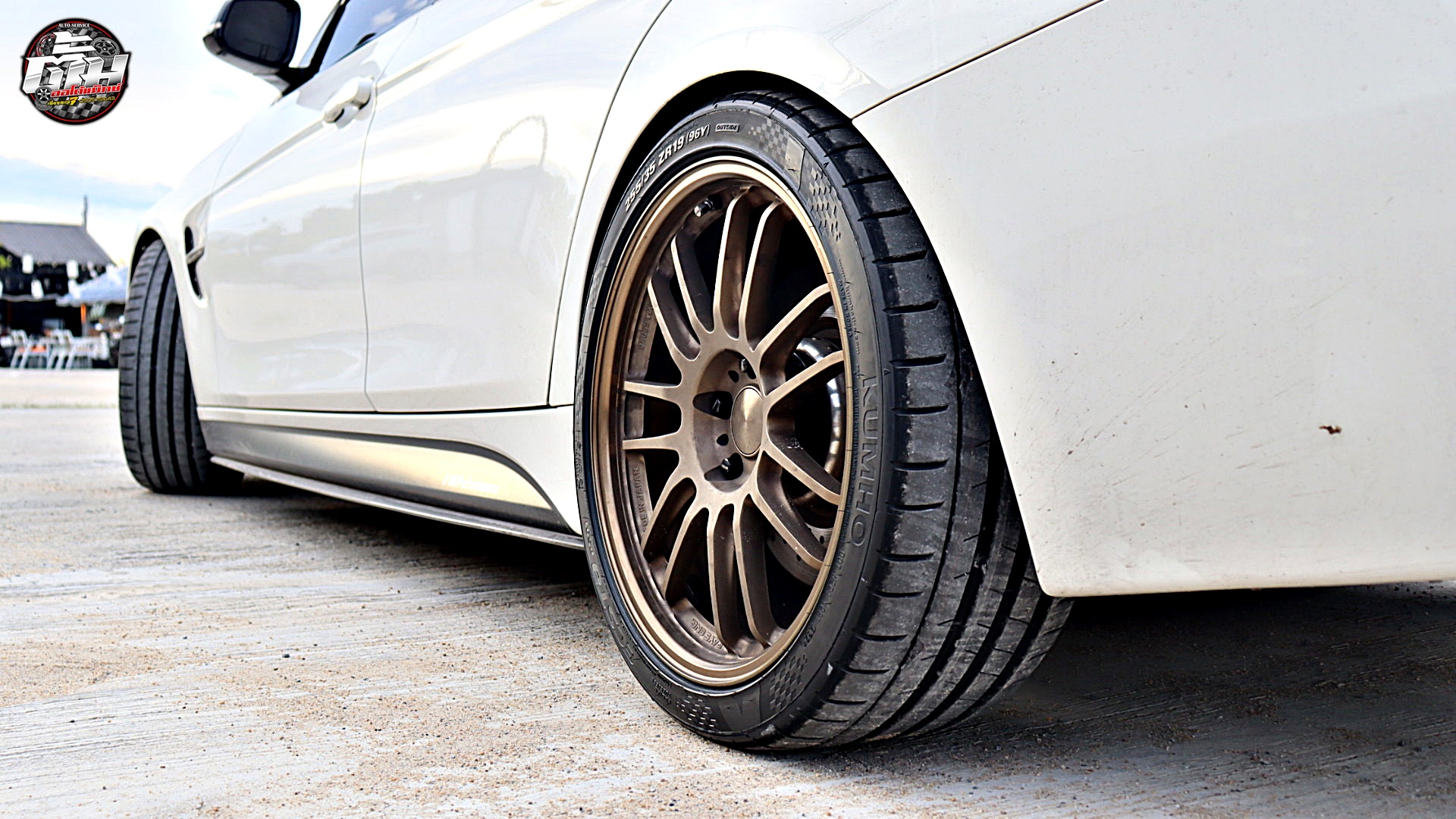 BMW Series3 320d เปลี่ยนยาง KUMHO ECSTA PS91 F 225/40R19 93Y R 255/35R19 96Y