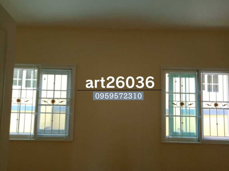 เหล็กดัดพร้อมมุ้งลวด หน้าต่าง ลายคลาสิค ดอกไม้