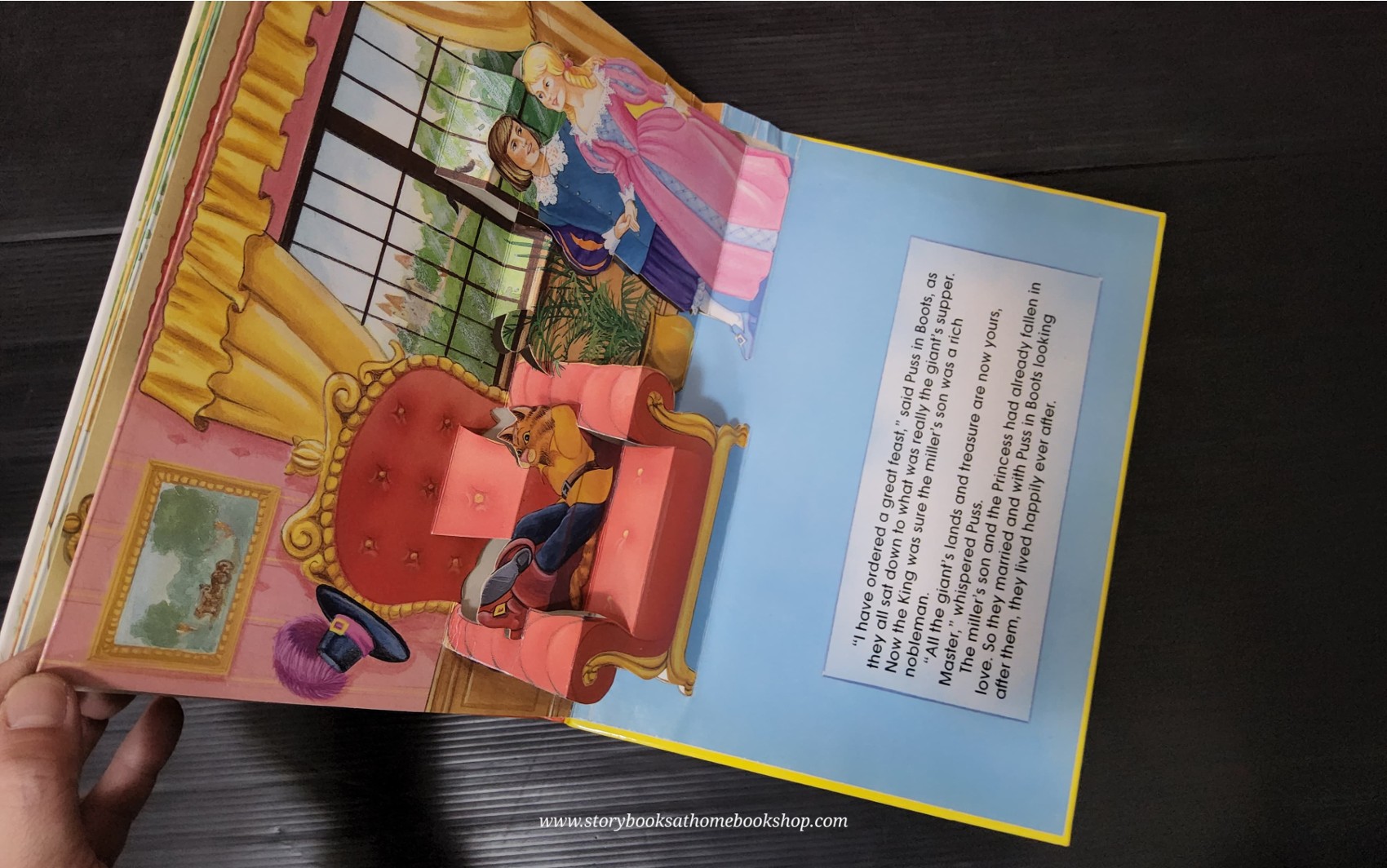 หนังสือนิทานปกแข็ง** 🍅🍓POP-UP PUSS IN BOOTS