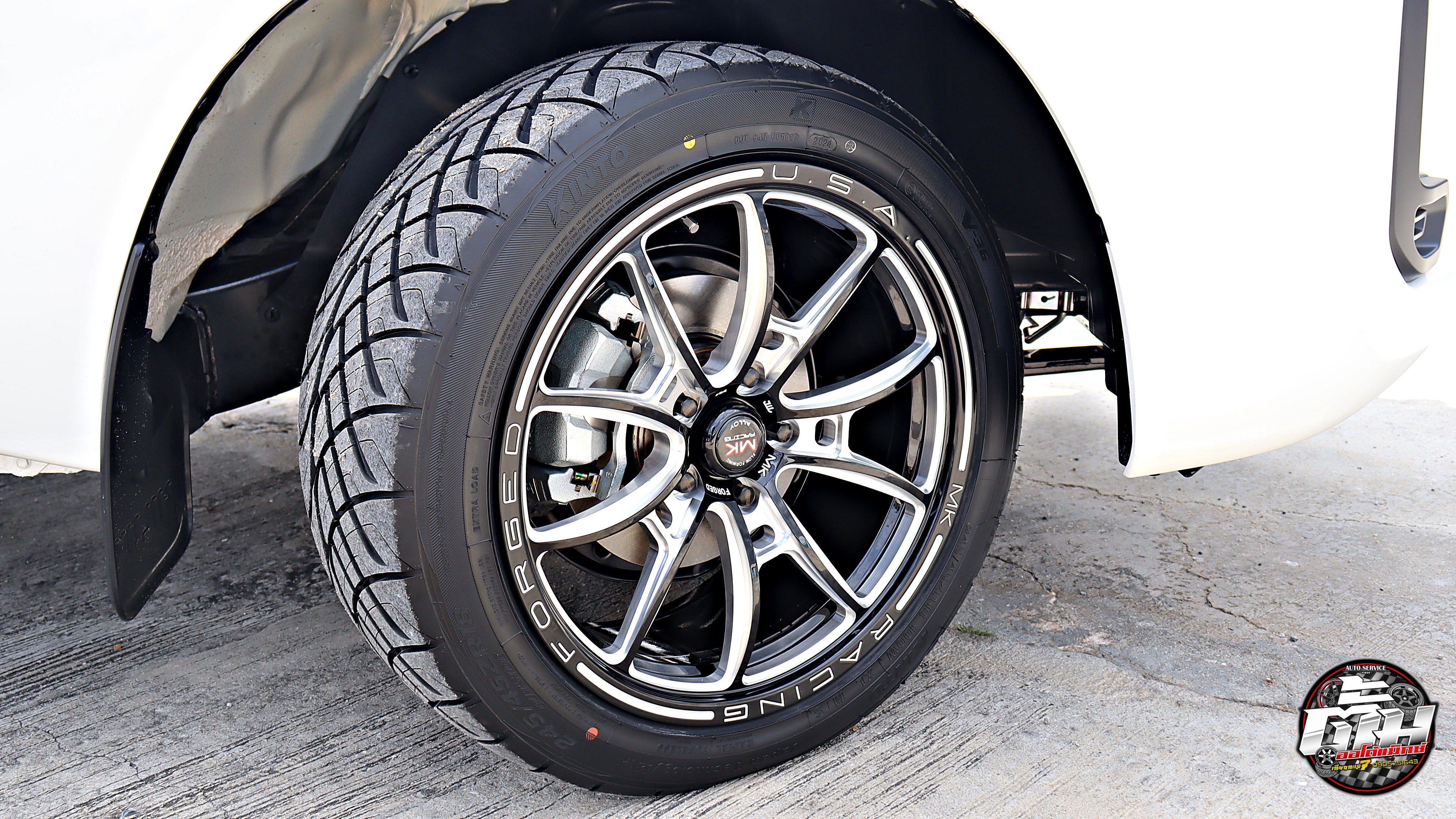 TOYOTA Z-Edition ป้ายแดง เปลี่ยนล้อยาง MK Sport M3 ขอบ18นิ้ว ยาง KINTO V-36 245/45R18 100W
