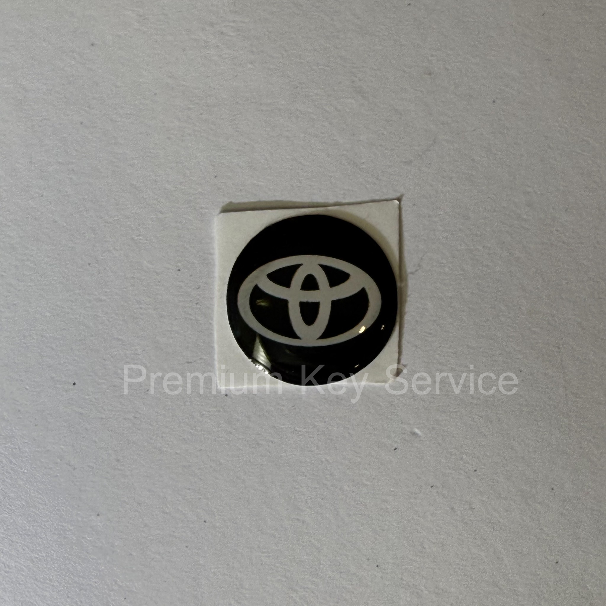 โลโก้ Toyota ติดรีโมต VVDI/KD