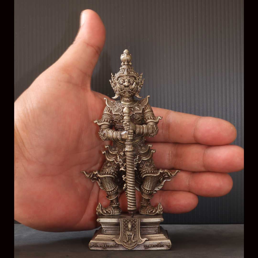 พระบูชา ท้าวเวสสุวรรณโณ วัดจุฬามณี รุ่นพุทธศิลป์ทรงจำปี ปี2563 ขนาด 5นิ้ว เนื้อขนวนชุบเงินซาตินนอก