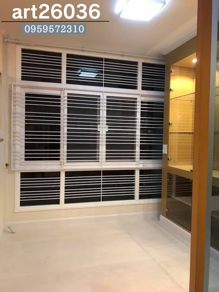 เหล็กดัดสีอบพร้อมมุ้งลวด ประตู หน้าต่าง