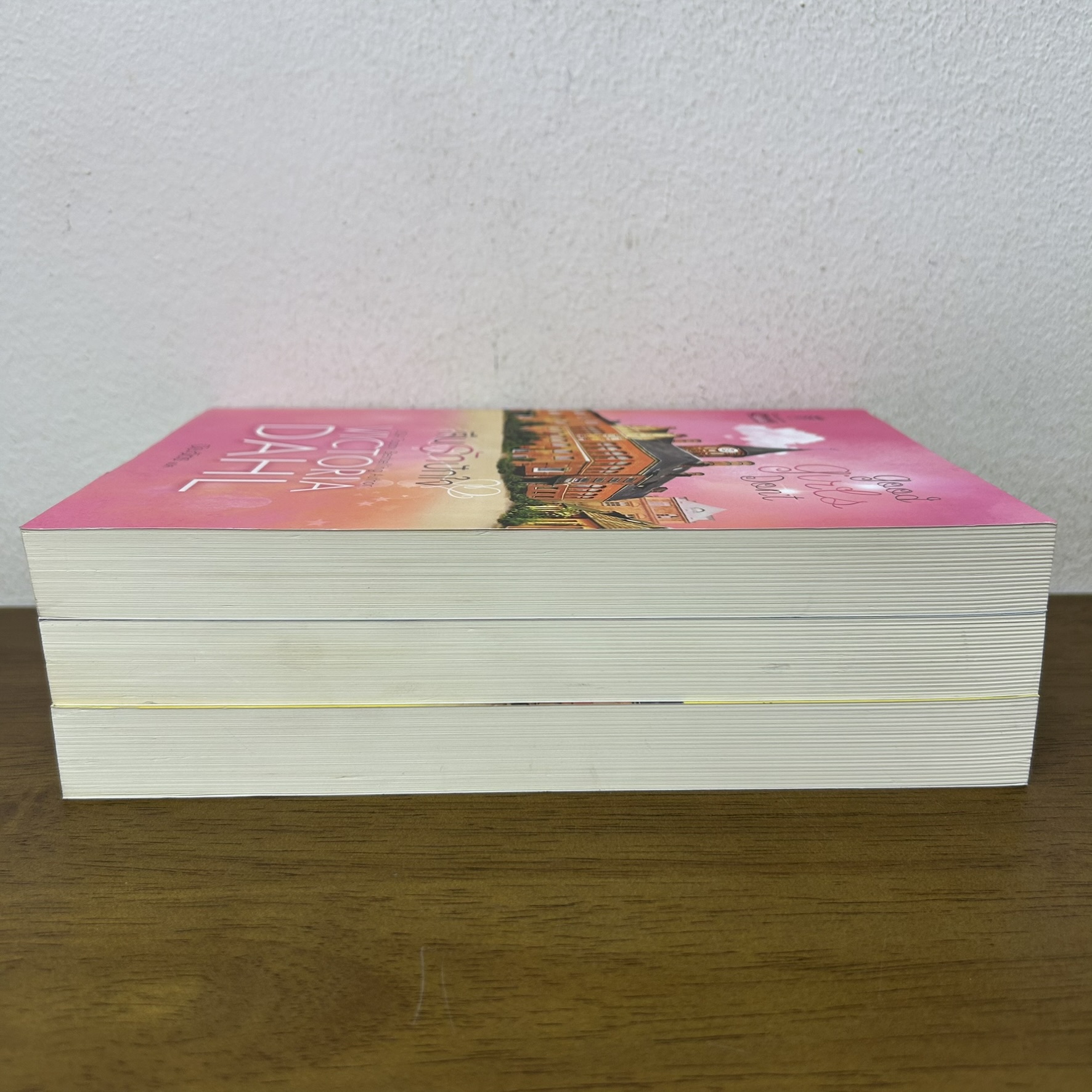 ชุด พี่น้องโดโนแวน 3 เล่ม - สืบรักปักใจ ดวงใจนี้ยังมีรัก หัวใจไม่เคยลืม ... Victoria Dahl (มือสอง) นิยาย แก้วกานต์