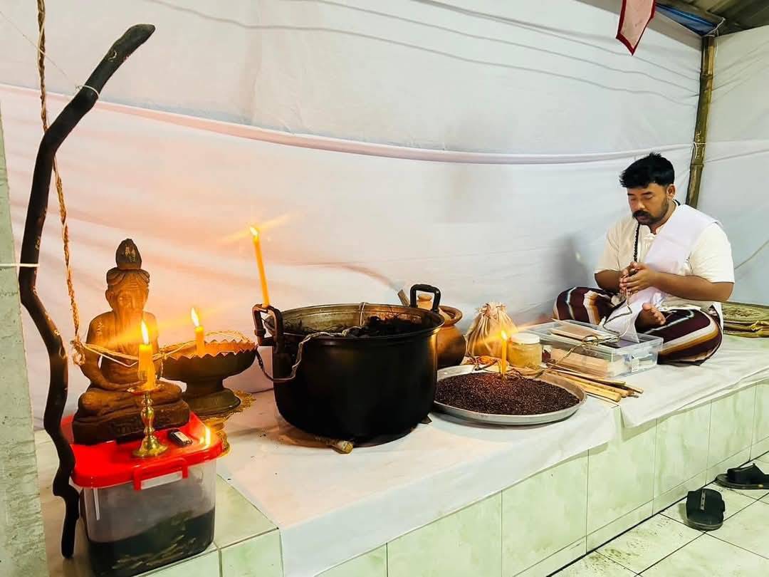 ตะกรุดกันปลอง แช่ว่าน (กันของเสื่อม กันคาถาอาคมเสื่อม กันคัดถอนวิชา กันคุณไสย) รุ่นแรก พ่อท่านมหาพรหม วัดบ้านสวน จ.พัทลุง ปี 2567