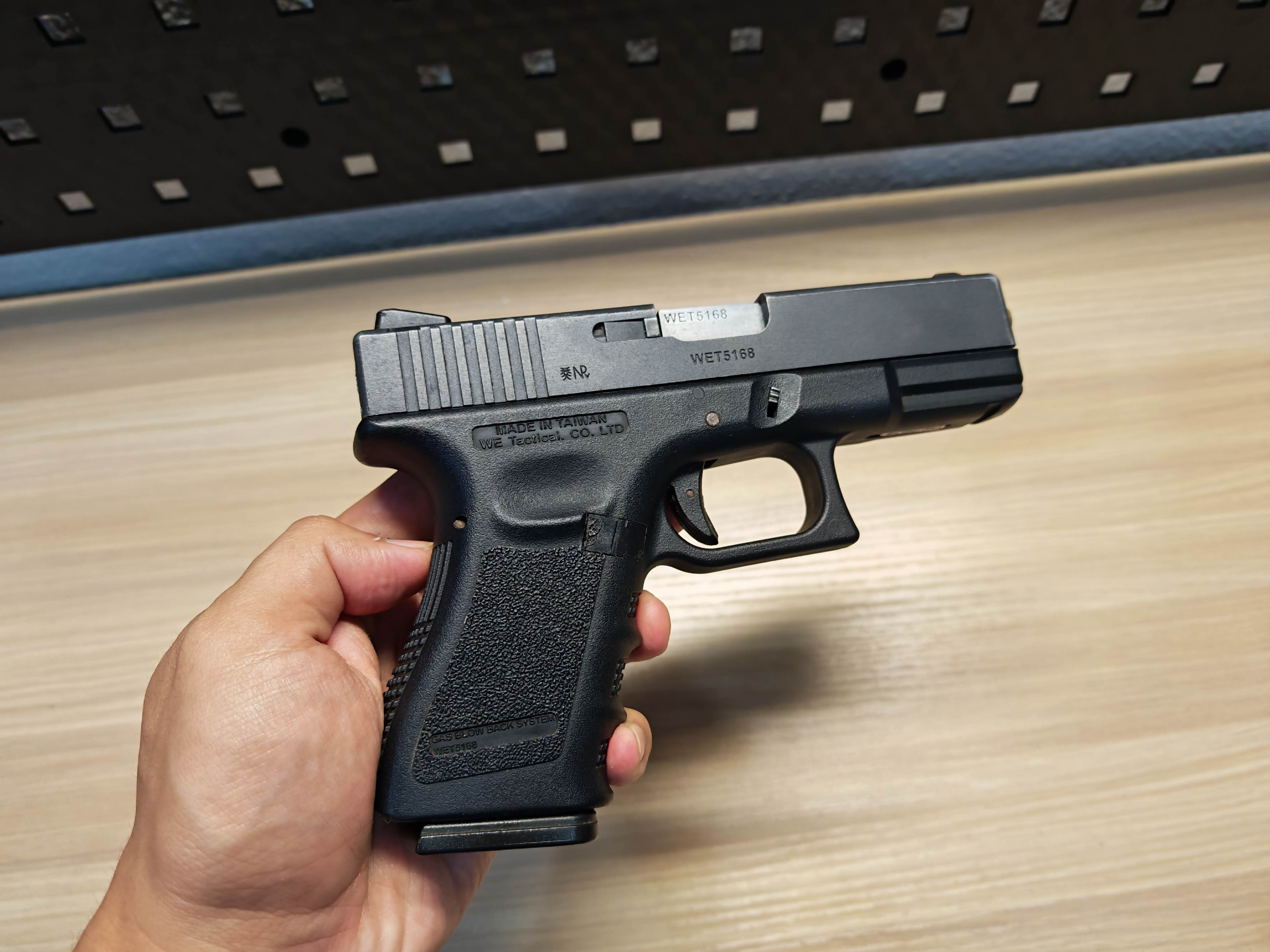 WE Glock23 G23 Gen3 Full Auto ไต้หวัน GBB BB Gun บีบีกัน แบบแก๊ส ปืนอัดลม Airsoft Gun มือสอง