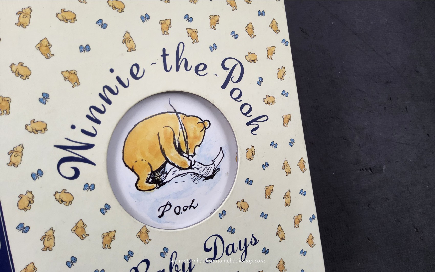 BABY DAYS MEMORY **หนังสือปกแข็ง** ♥️WINNIE THE POOH BABY DAY