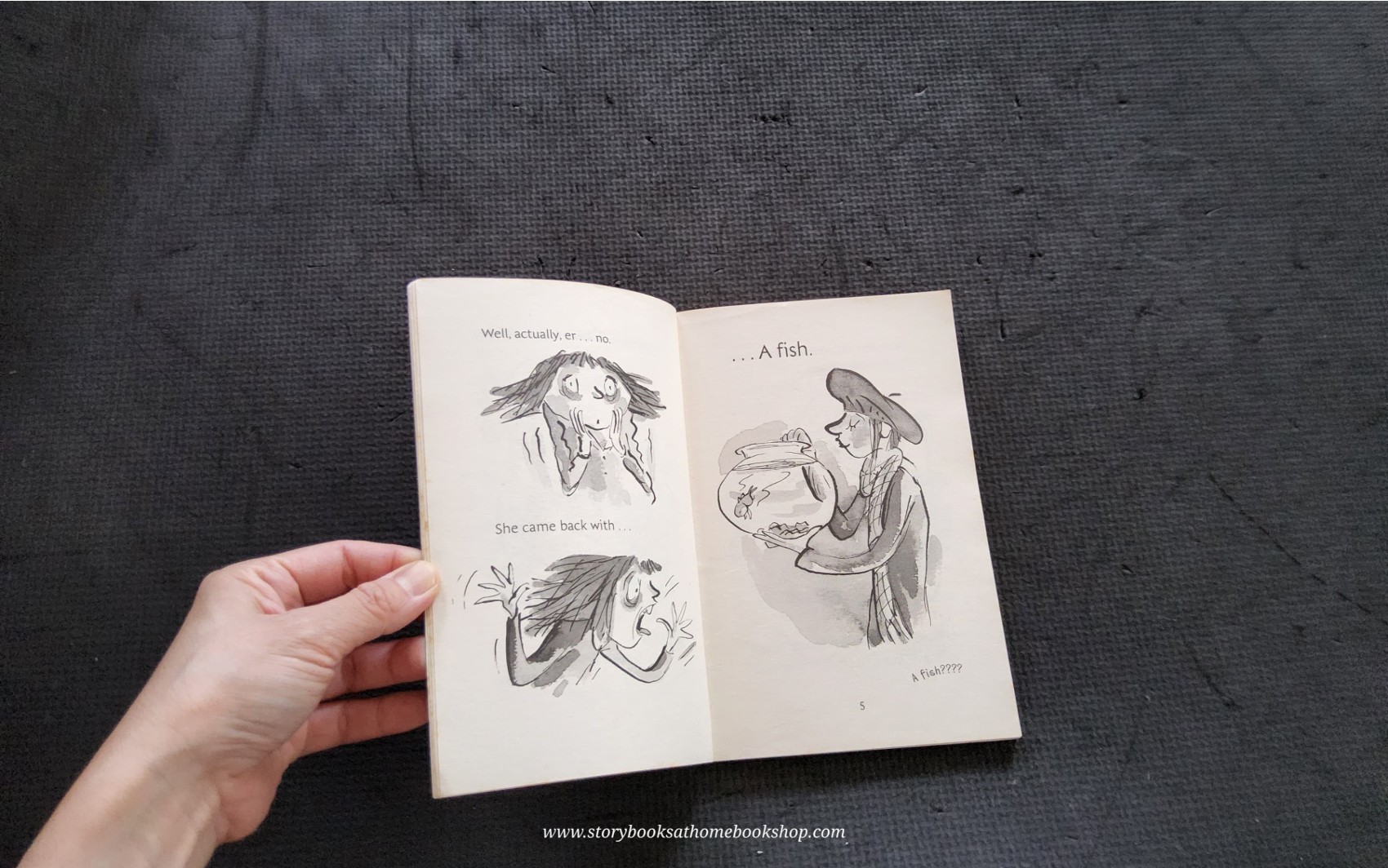 วรรณกรรมเยาวชน** 🍅Fluff the Farting Fish (Rosen and Ross) by Michael Rosen