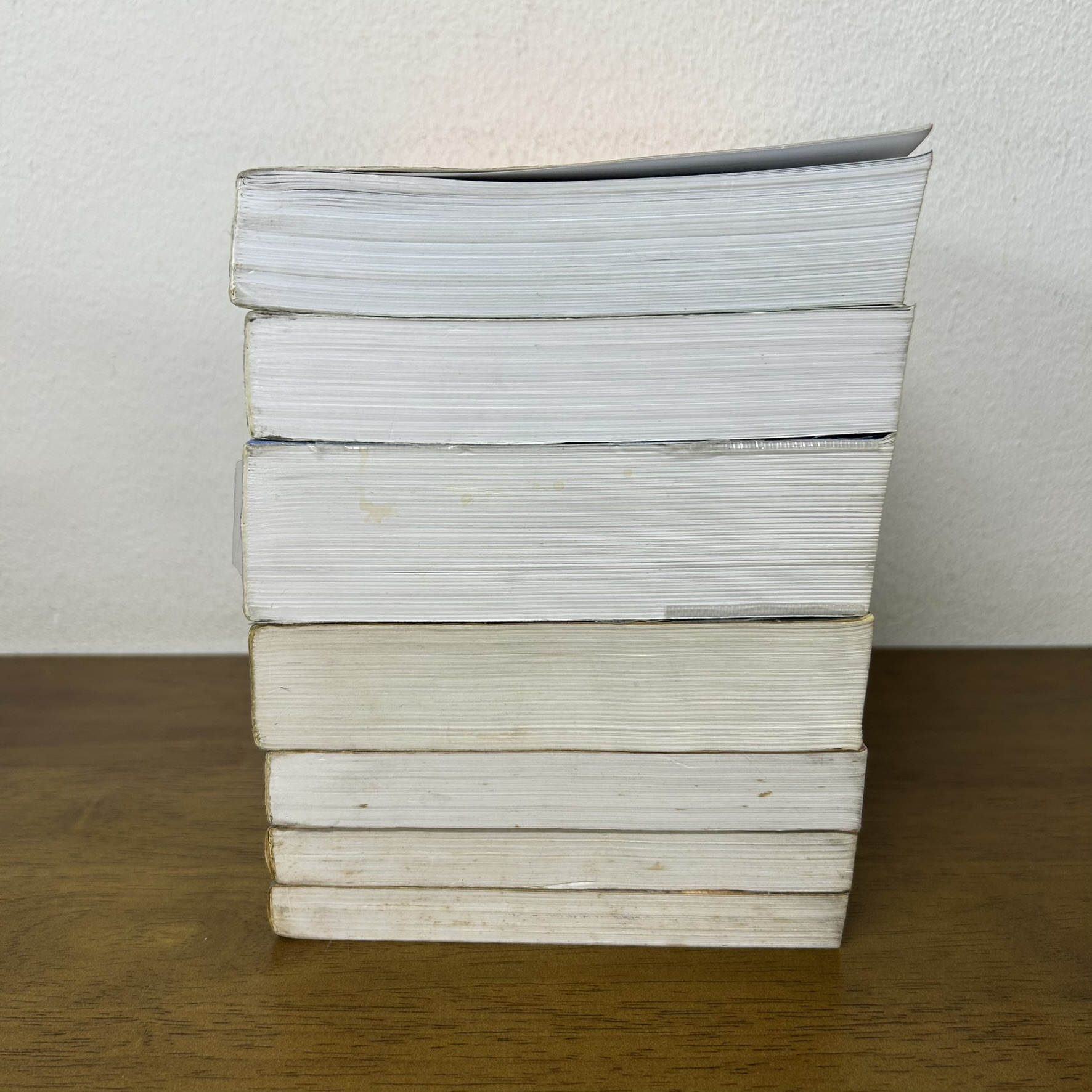 Harry Potter แฮร์รี่ พอตเตอร์ ครบชุด ภาษาไทย เล่ม 1-7 จบ ปกอ่อน ... J.K. Rowling (มือสอง) นิยาย แฟนตาซี